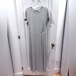 LOFT, size s, women’s gray and white striped maxi dress.